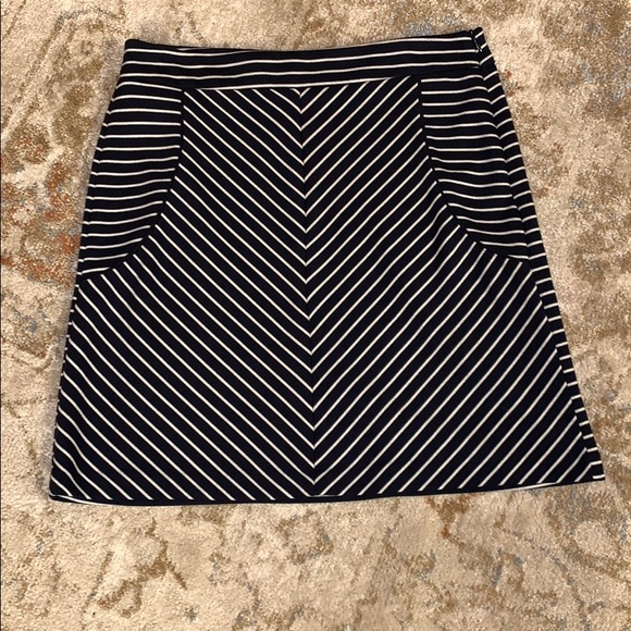 Sandro Dark Navy and White skirt - Size 8 - Picture 1 of 7